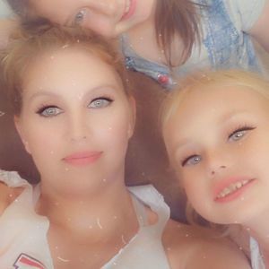 Meet your Posher, Alexys